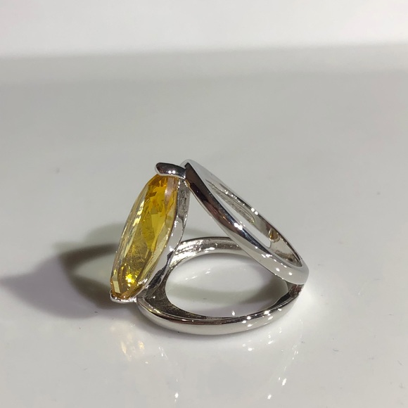 Swarovski Crystal Marquise Champagne Silver Ring! - Picture 8 of 15